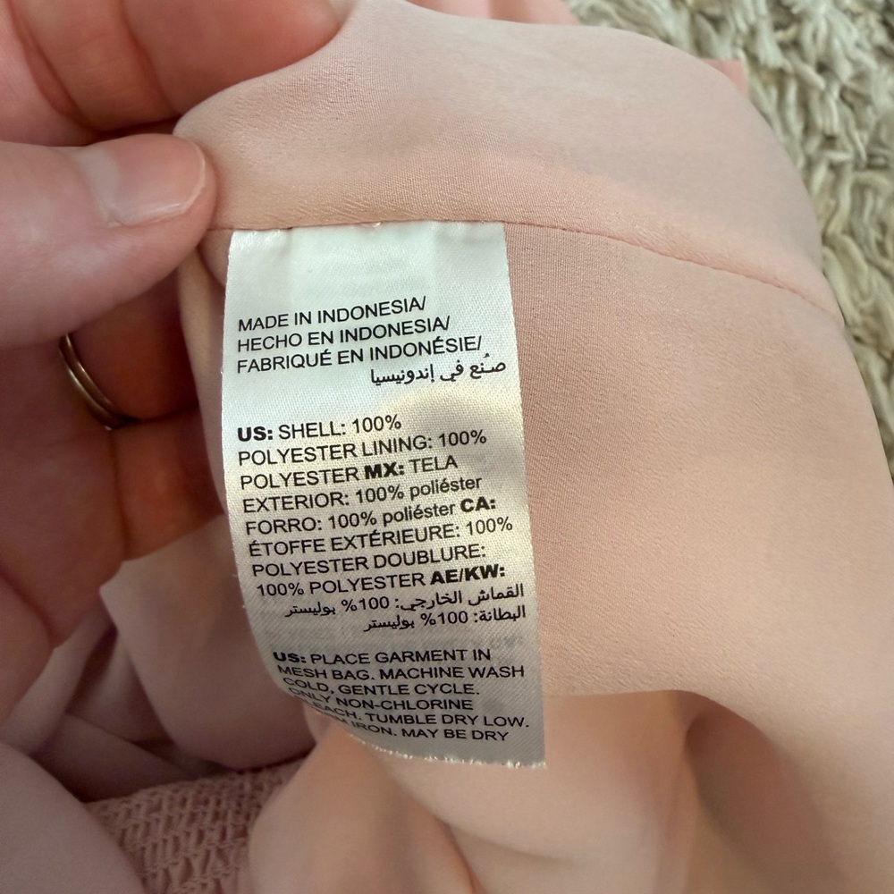 White House Black Market Blush Pink Ruffle Tassel Dress Size 6 - Picture 7 of 7